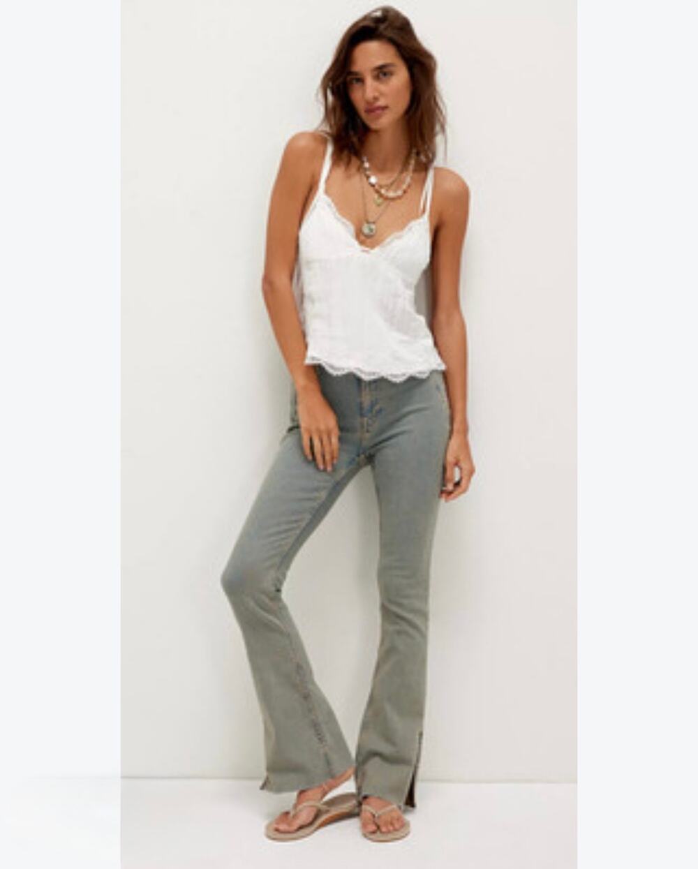 We The Free Women's Cream-Blue Toned Level Up Slit Slim Flare Jeans Sz 31 Short